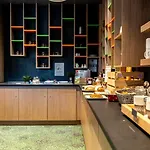 穆兰中心宜必思尚品酒店 穆兰