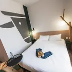 穆兰中心宜必思尚品酒店 3* 穆兰