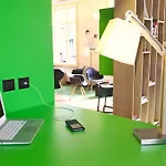 Ibis Styles Centre מולאן