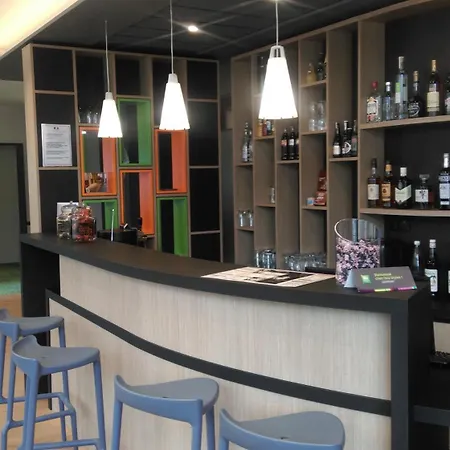 Ibis Styles Centre 3*