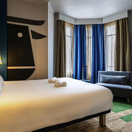 Ibis Styles Centre Μουλέν