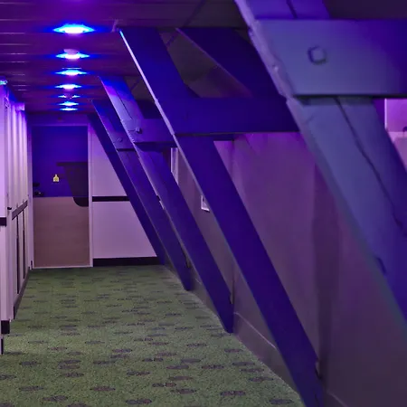 Ibis Styles Centre Hotel 3*