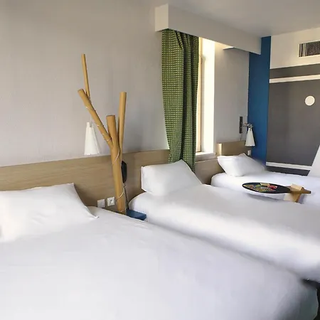 Ibis Styles Centre Hotel 3*