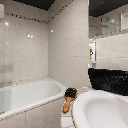 Ibis Styles Centre 호텔