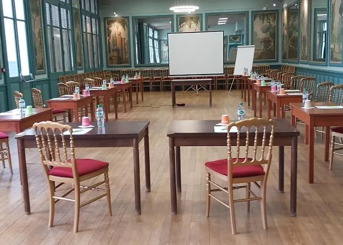 Ibis Styles Centre 3* Moulins