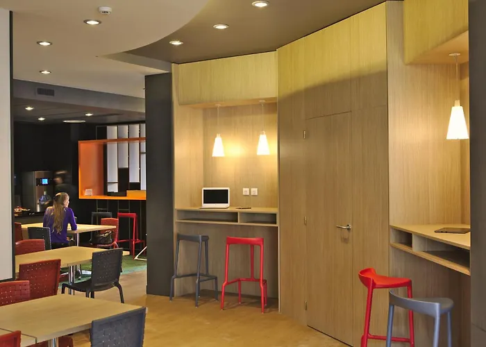Ibis Styles Centre 3* Moulins